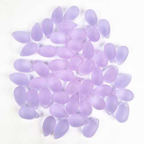 Glass wine-shaped trimmings 24/15 mm, purple, 15 pcs in package
